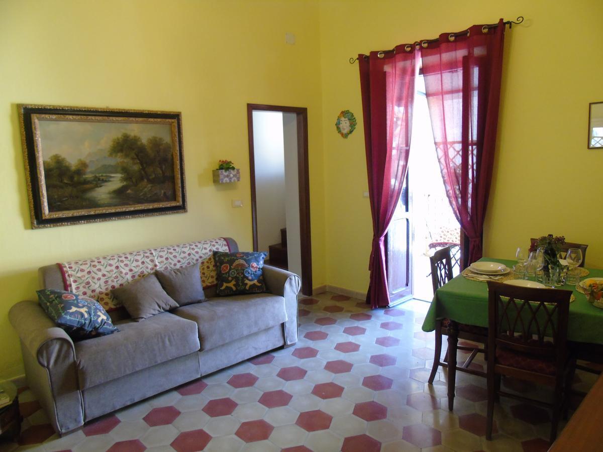 Casa de férias Casa Arenella Con Parcheggio Privato *