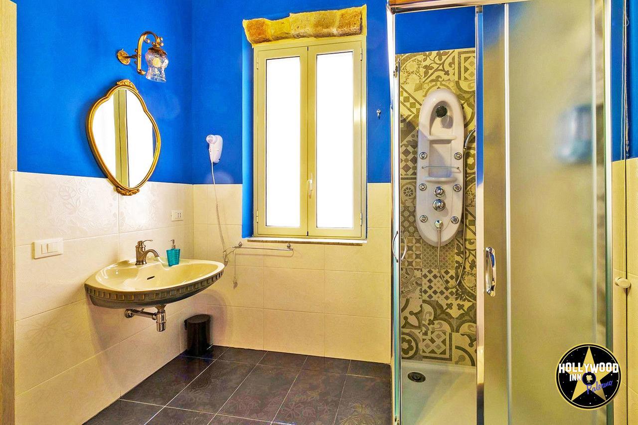Hollywood Inn Palermo 3* Palermo