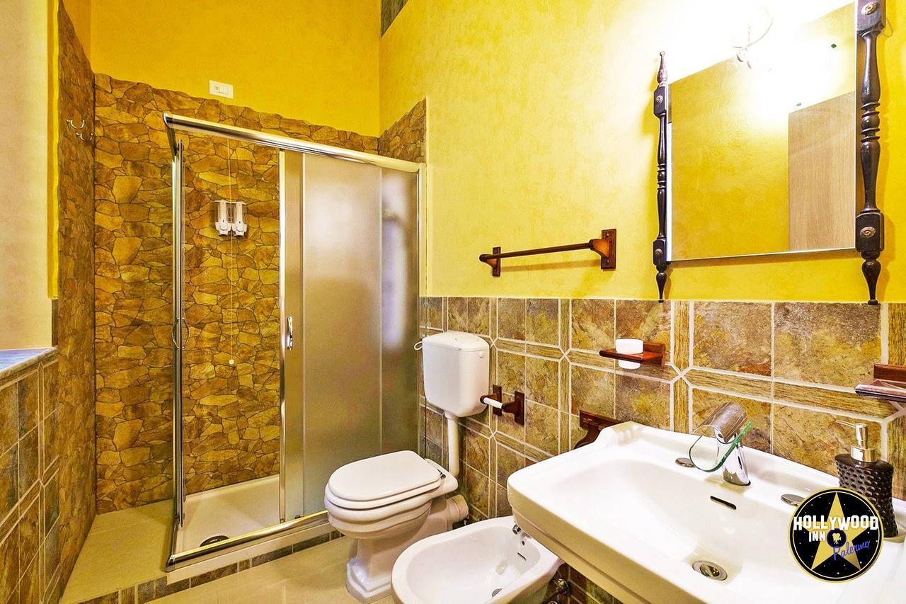 Hollywood Inn Palermo