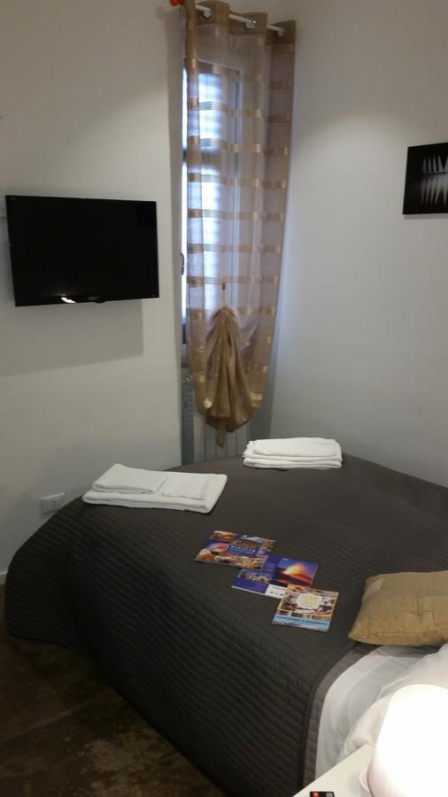 Palermo Rooms Bed & Breakfast