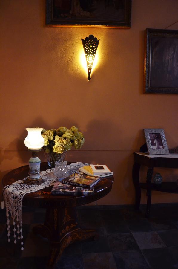 Ai Cartari Apartment Palermo