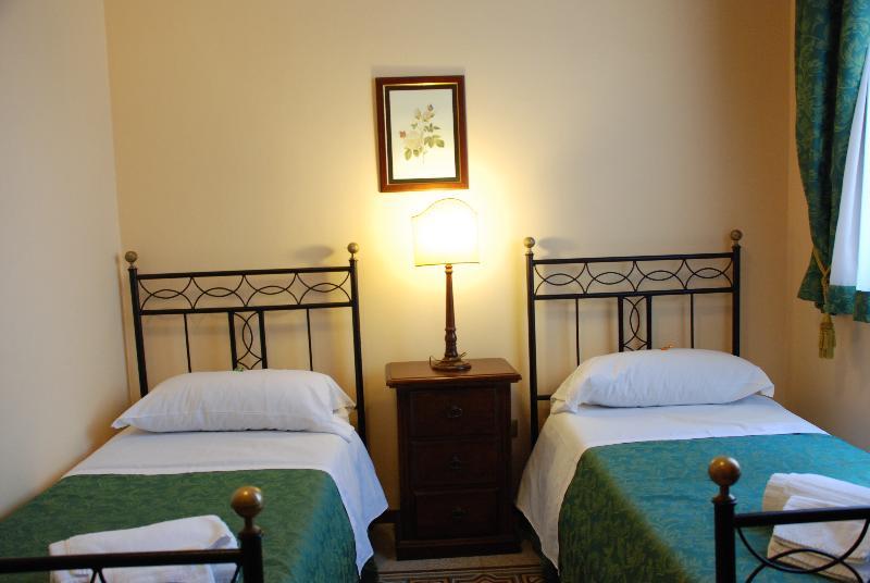 Hotel Del Centro 3*