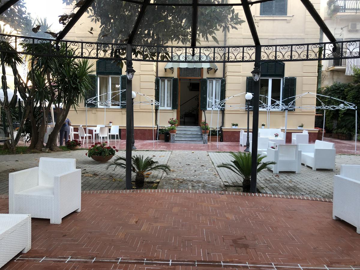 Liberty Luxury Guest house *
