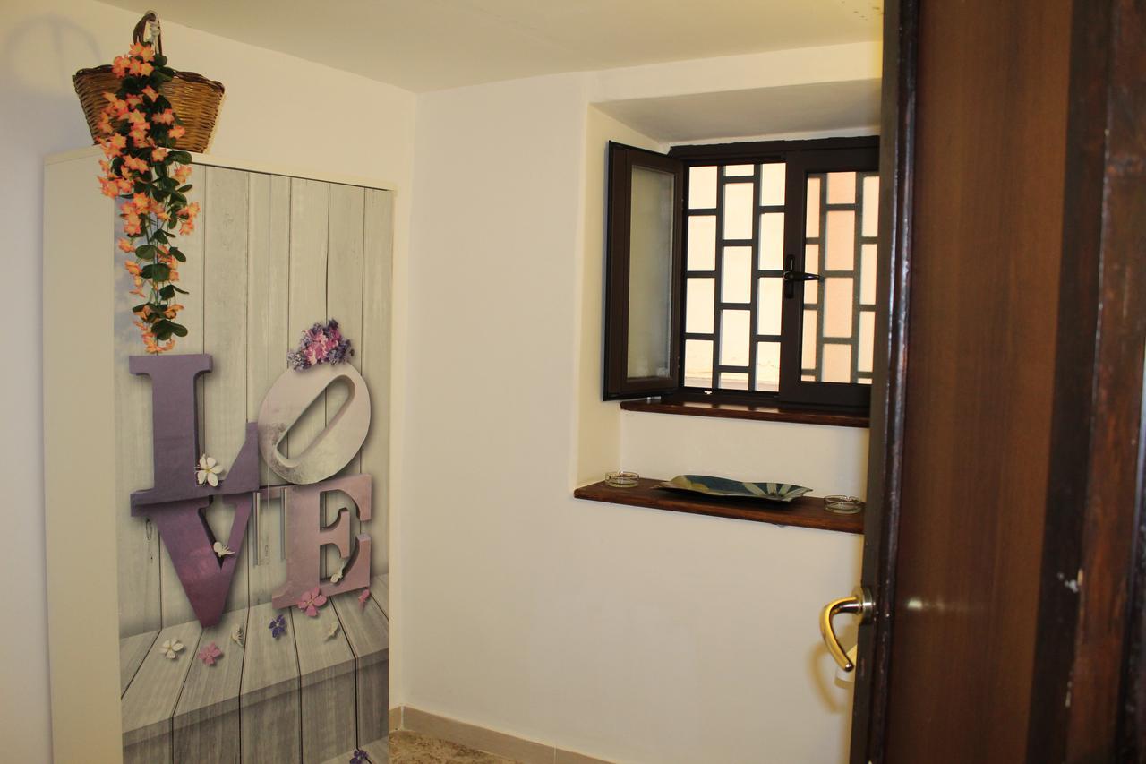 Apartment Alle Antiche Mura Del Vicolo *