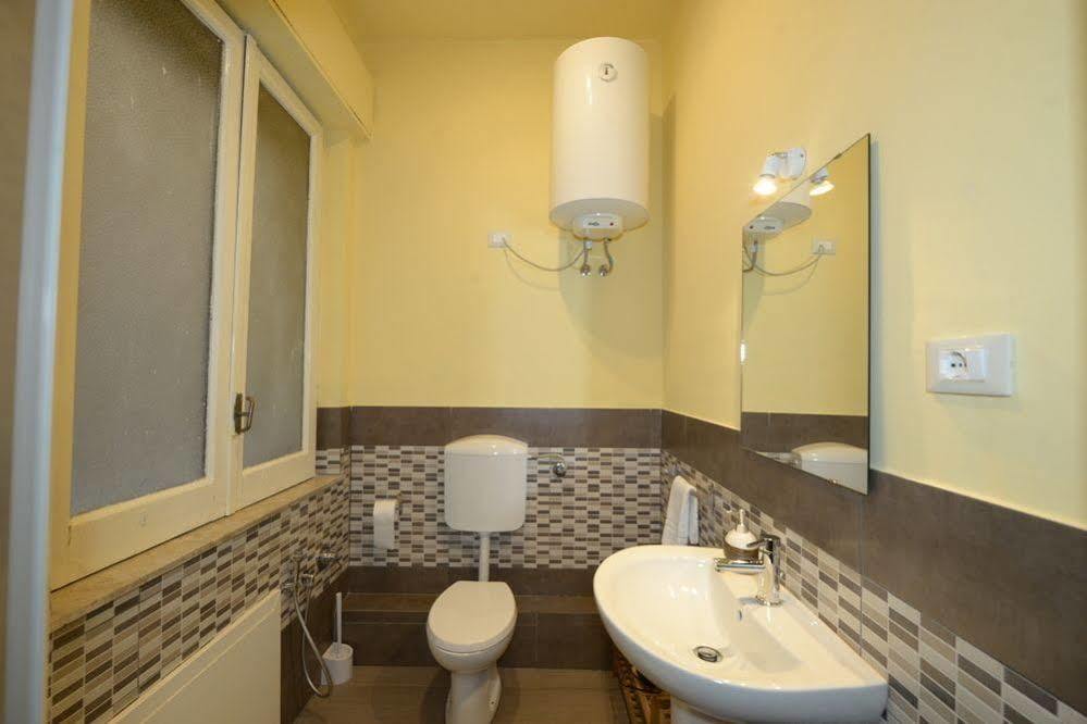 A To Casa Bed & Breakfast