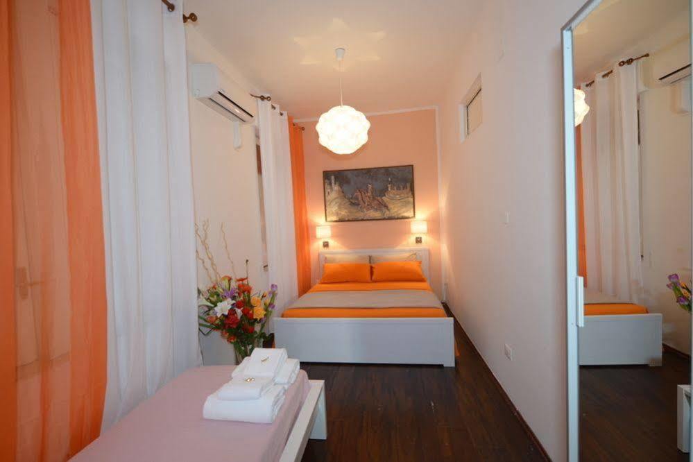 A To Casa Bed & Breakfast 2*