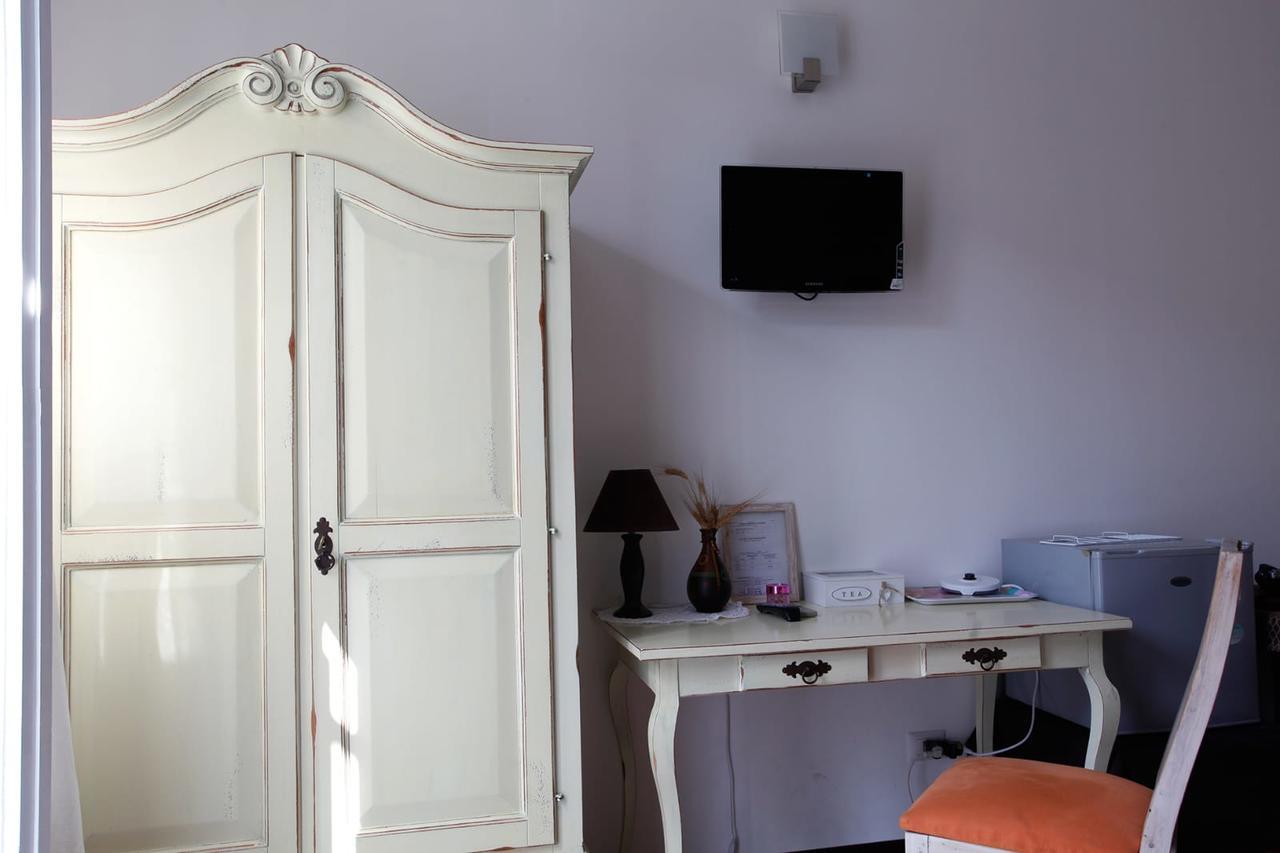 Liberta Bed & Breakfast 2*