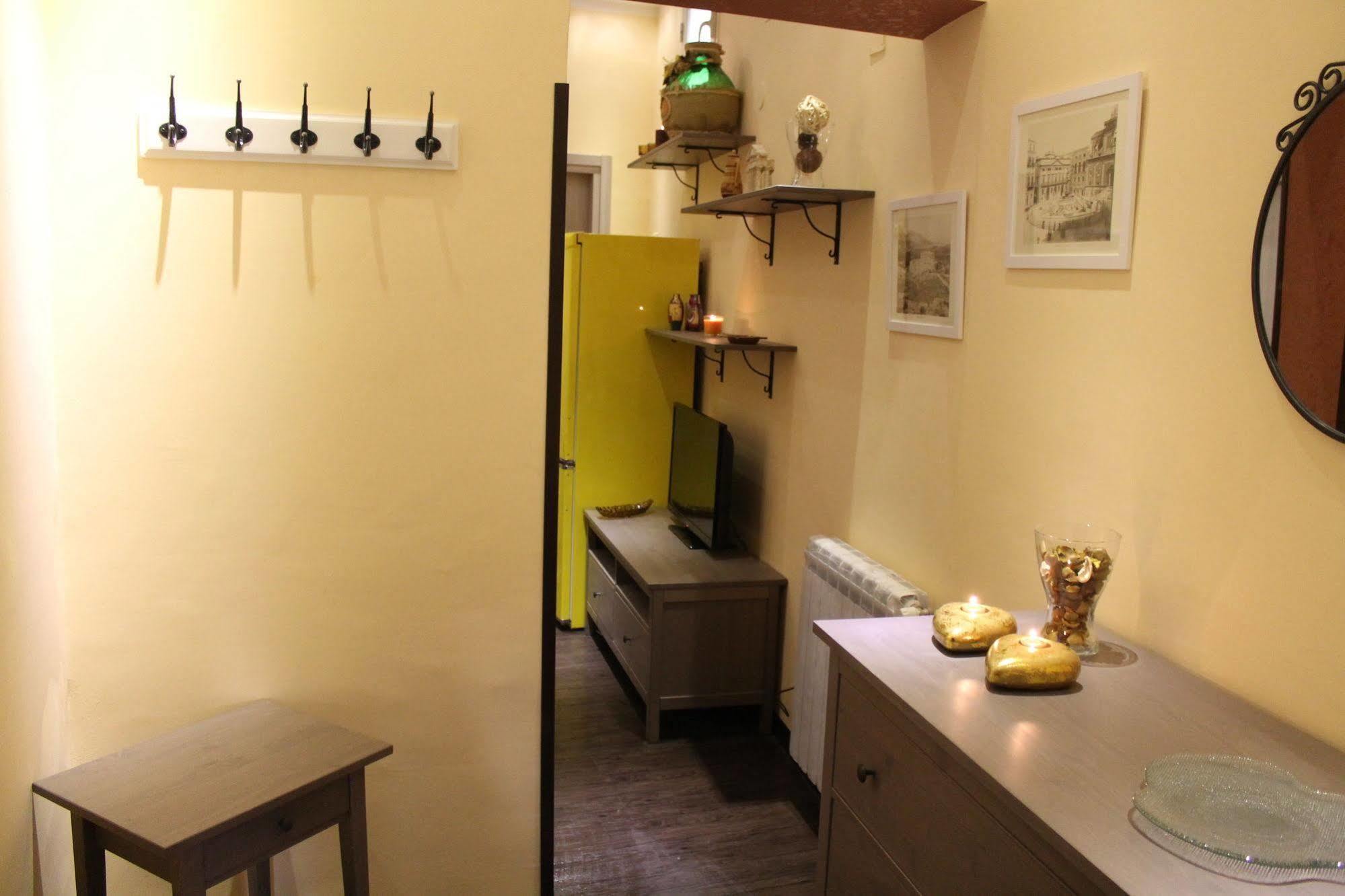 Montegrappa Apartment *
