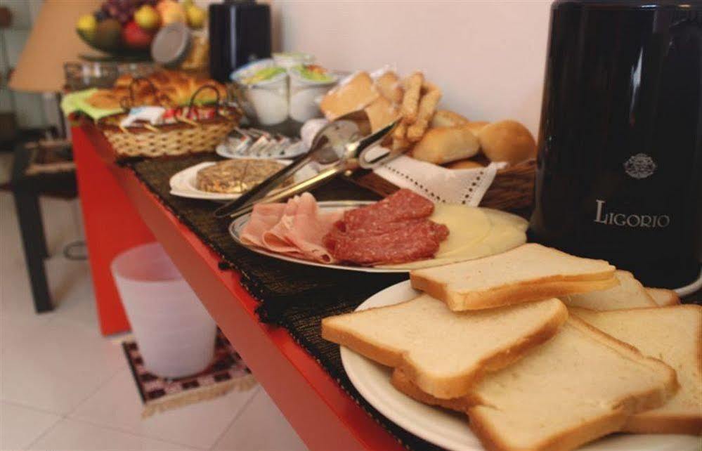 Dietro Il Politeama Bed & Breakfast Palermo