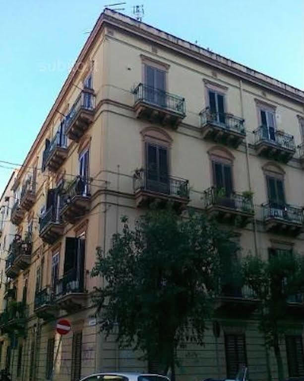 Al Centro Di 2.0 * Palermo