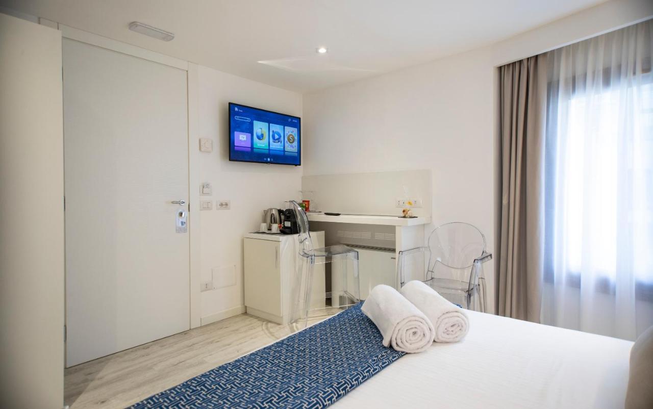 Guest house Quaroni 2*