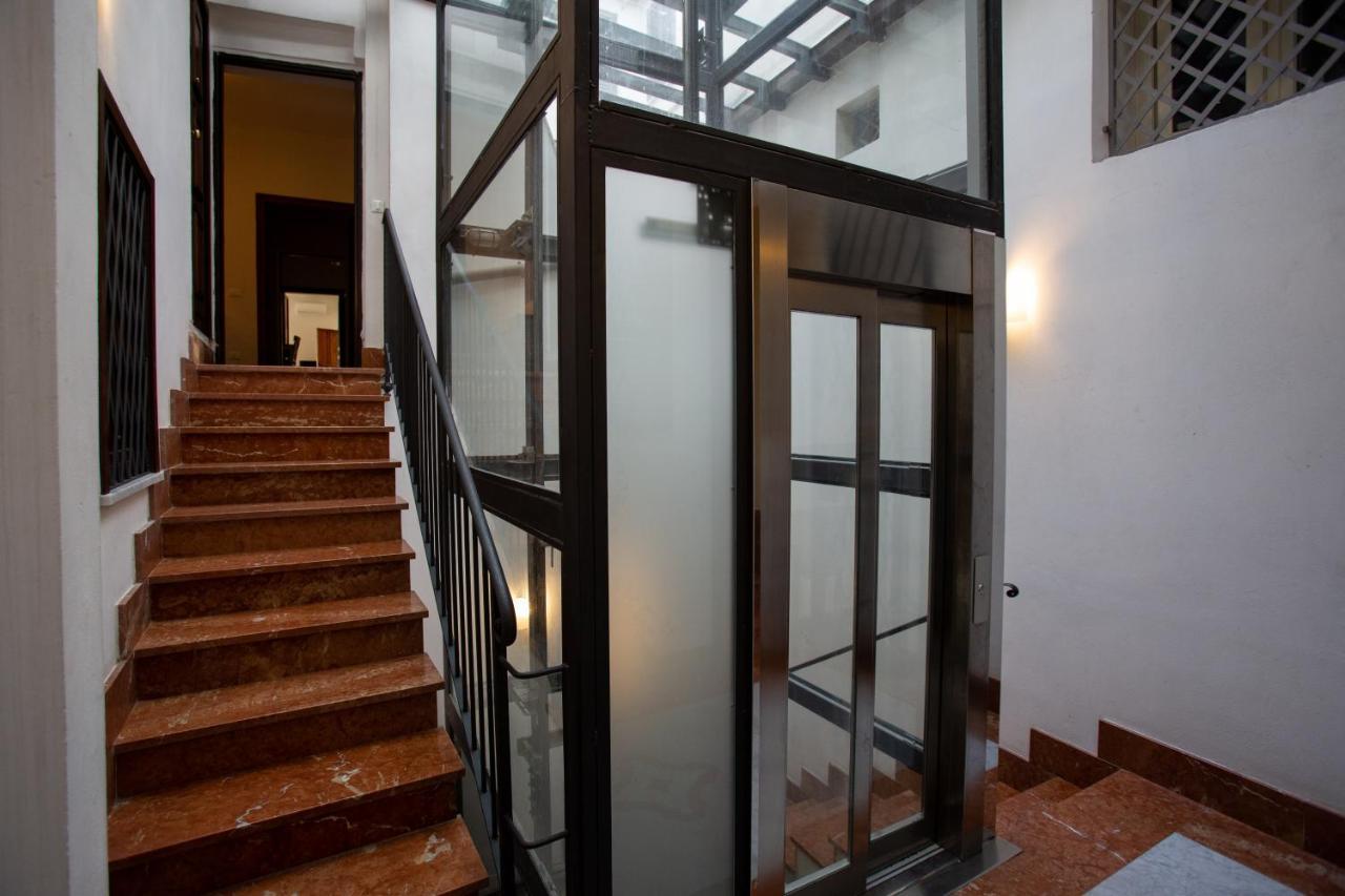 Quattro Canti Charming Flat Palermo