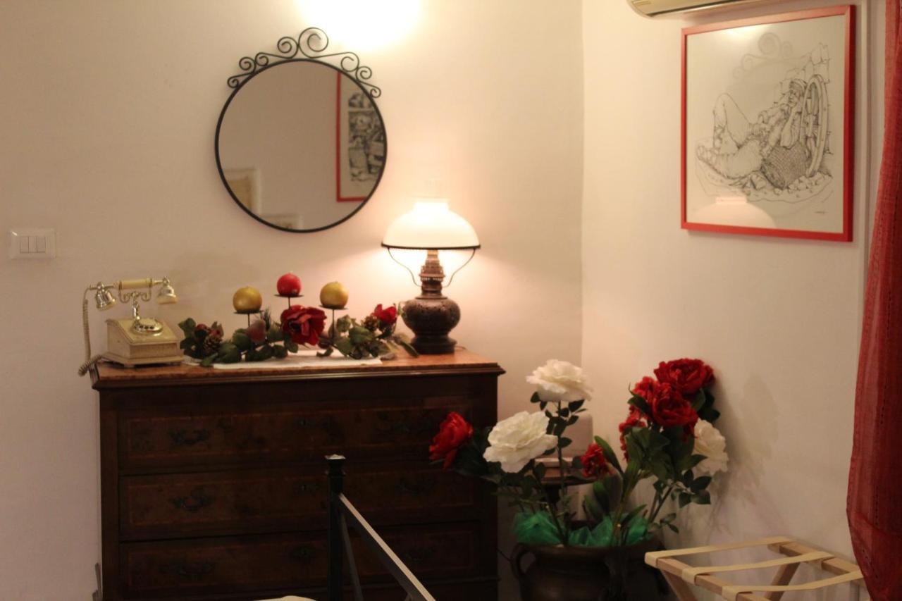 Apartment Alle Antiche Mura Del Vicolo *
