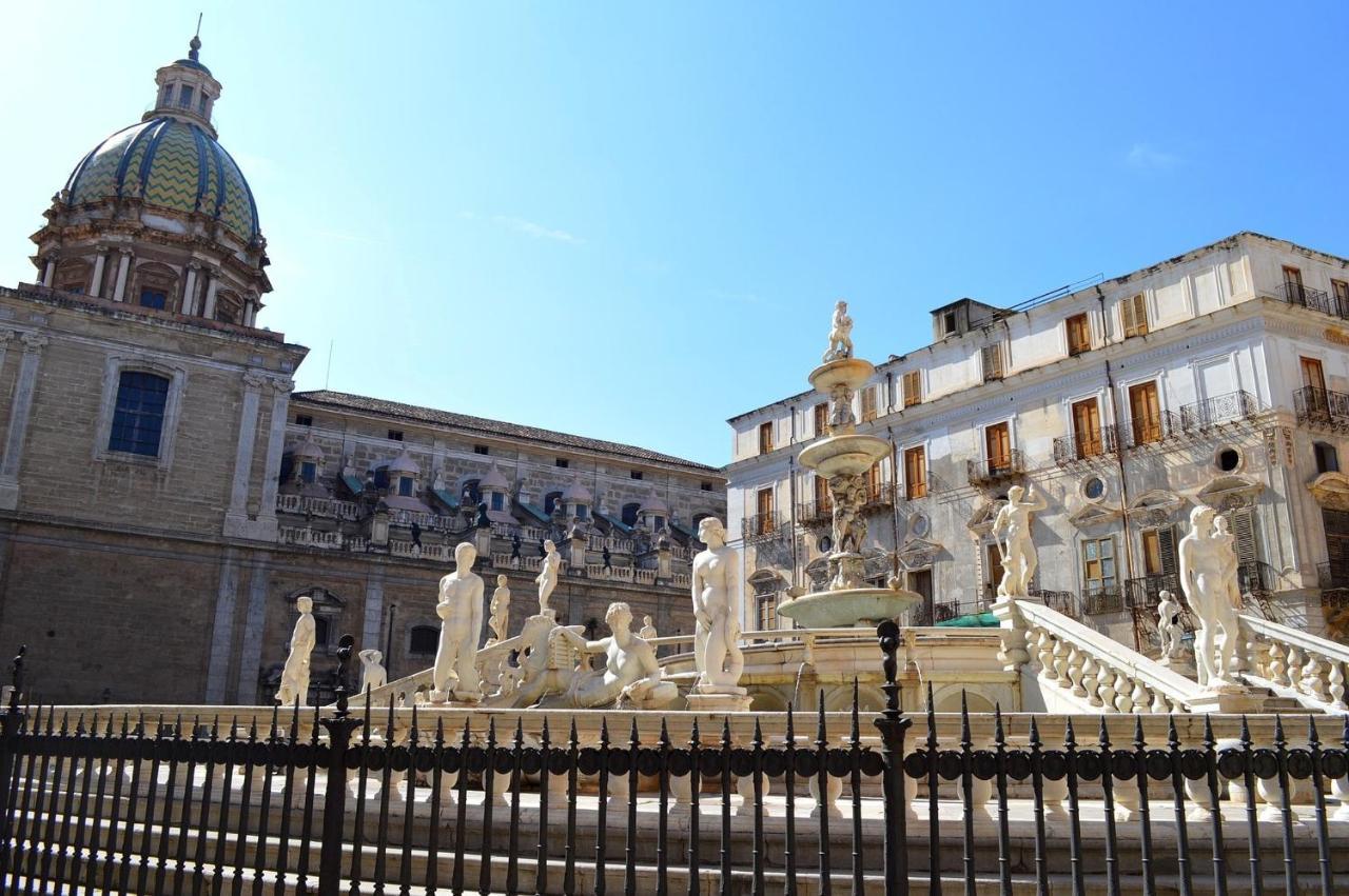 Piazzetta Nicolo Tudisco Palermo