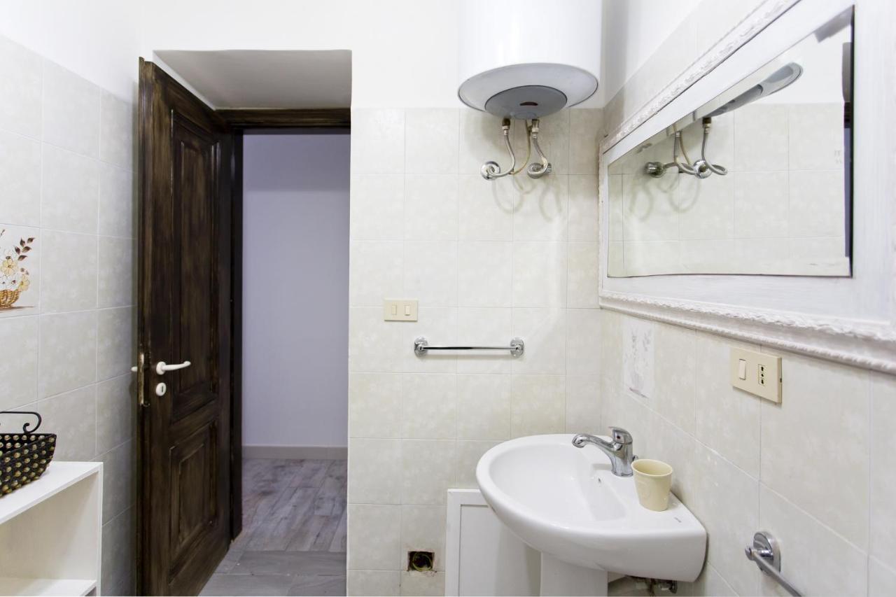 Bonello Cathedral Apartment *