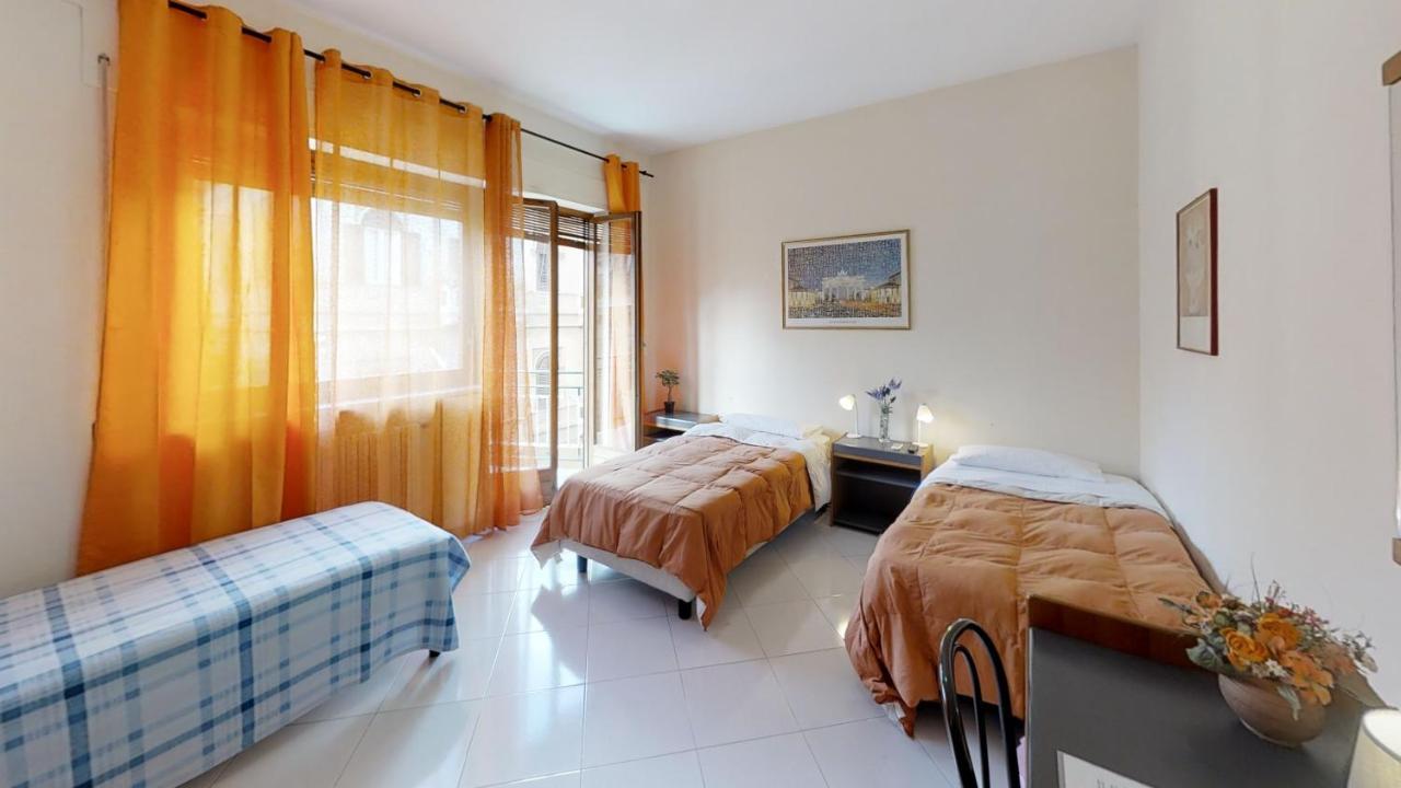 Dietro Il Politeama Bed & Breakfast
