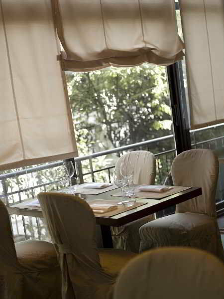 Hotel Esperia 3*
