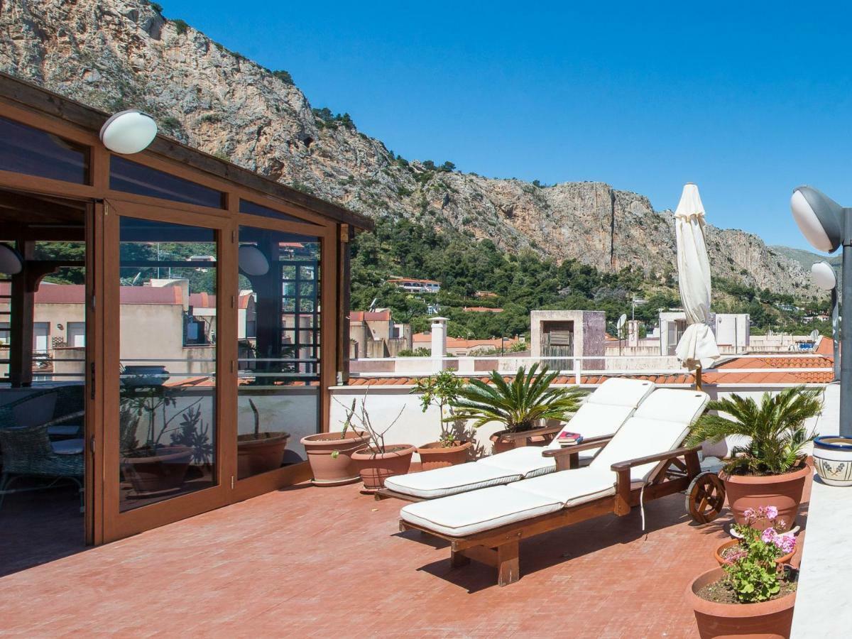 Casa Con Terrazza Sul Mare All'addaura *