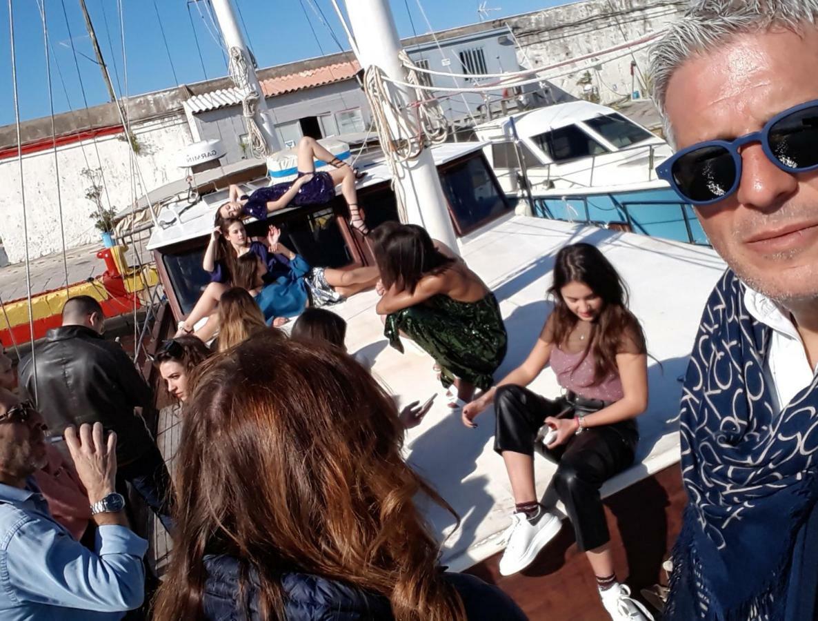 Botel Osman Aga Palermo