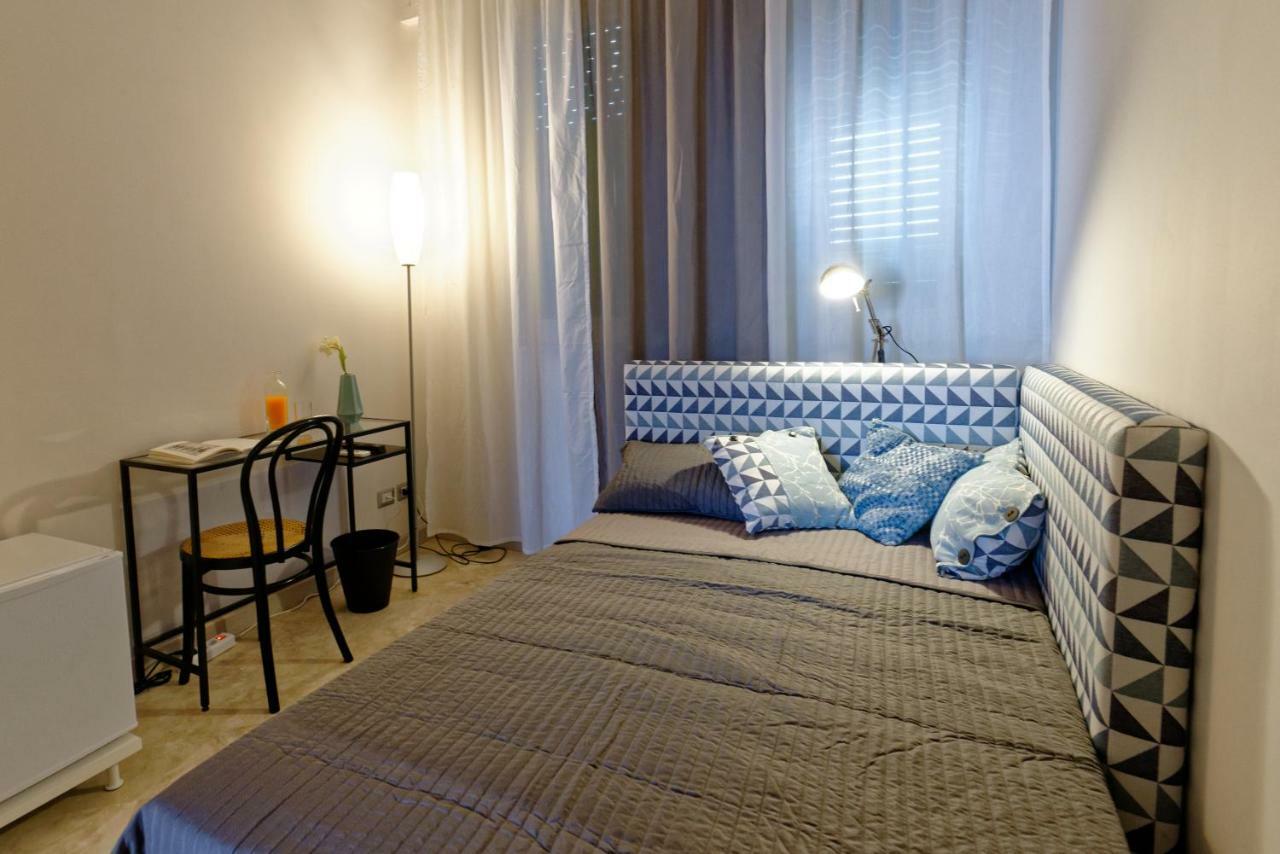 Questa Casa Non E'un