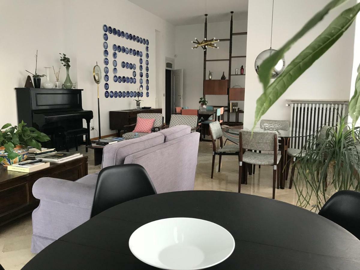 Questa Casa Non E'un 3* Palermo