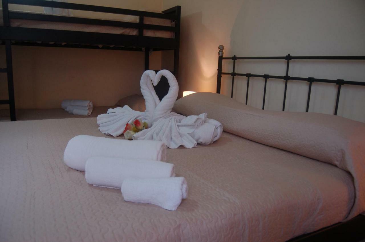 Casa Antadia 25 *