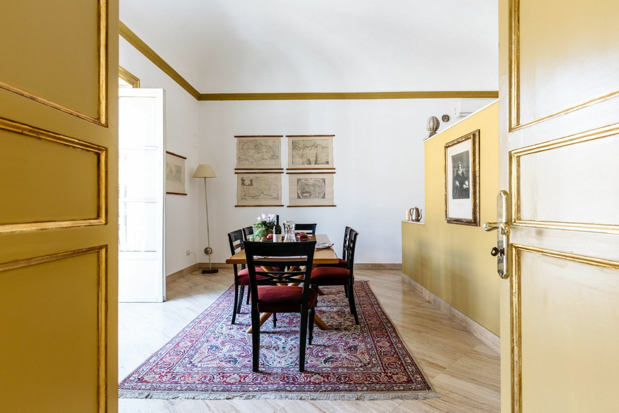 Sant'elia Prestige With Balcony Apartment Palermo