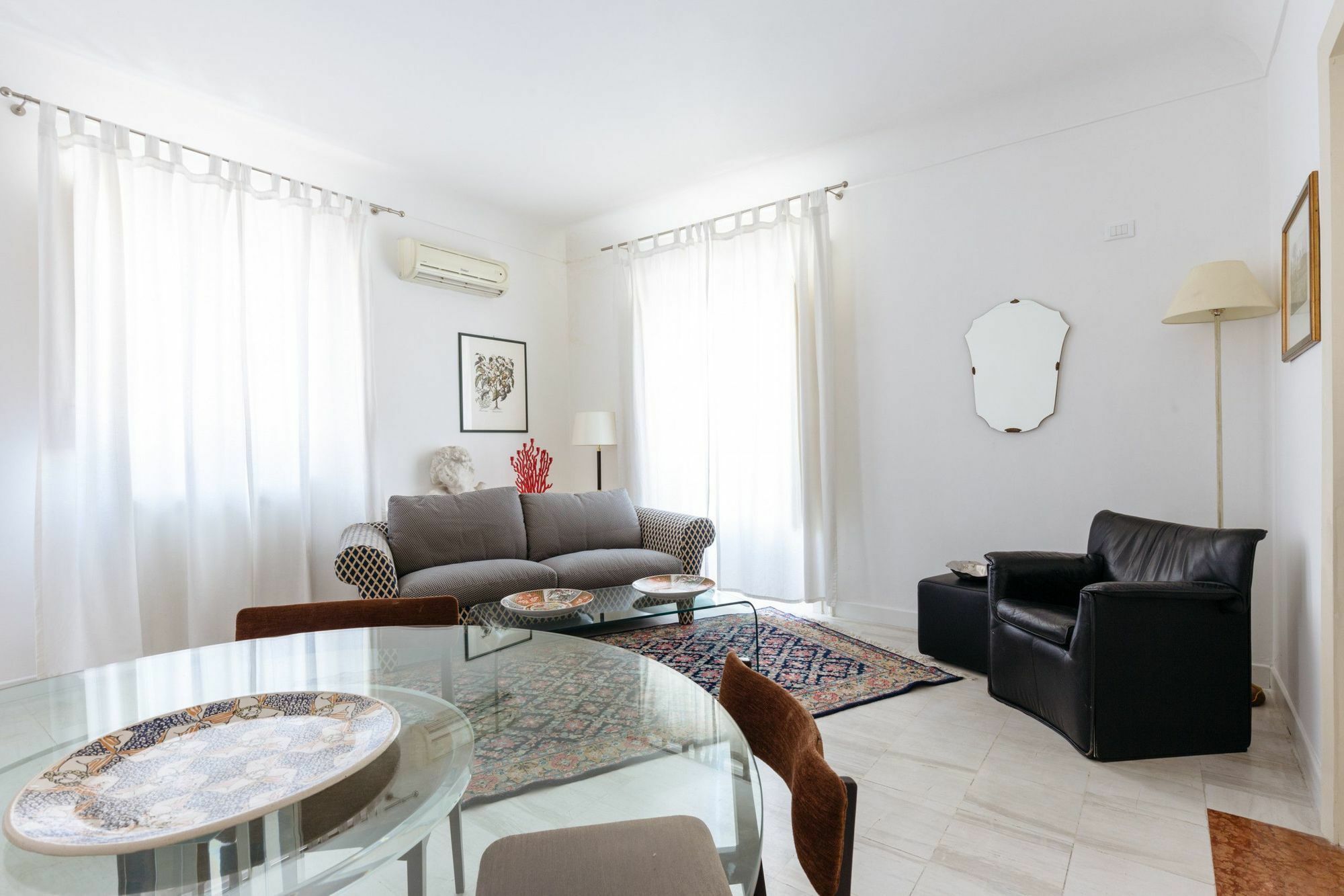 Apartment Sant'elia Prestige With Balcony