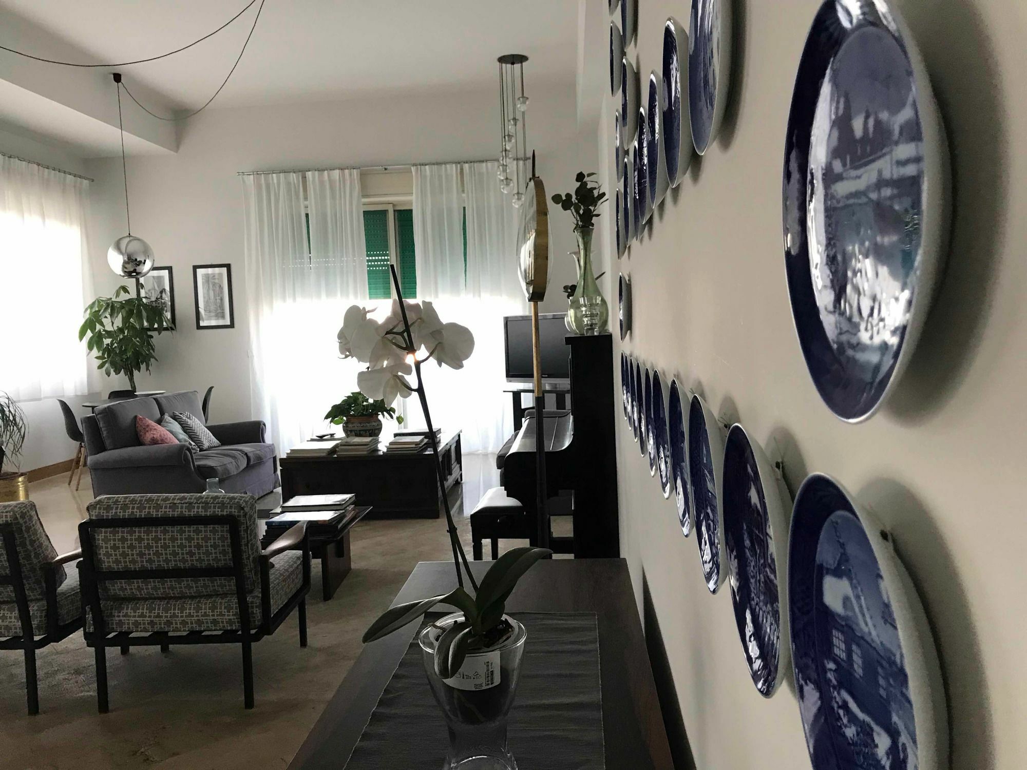 Questa Casa Non E'un 3*