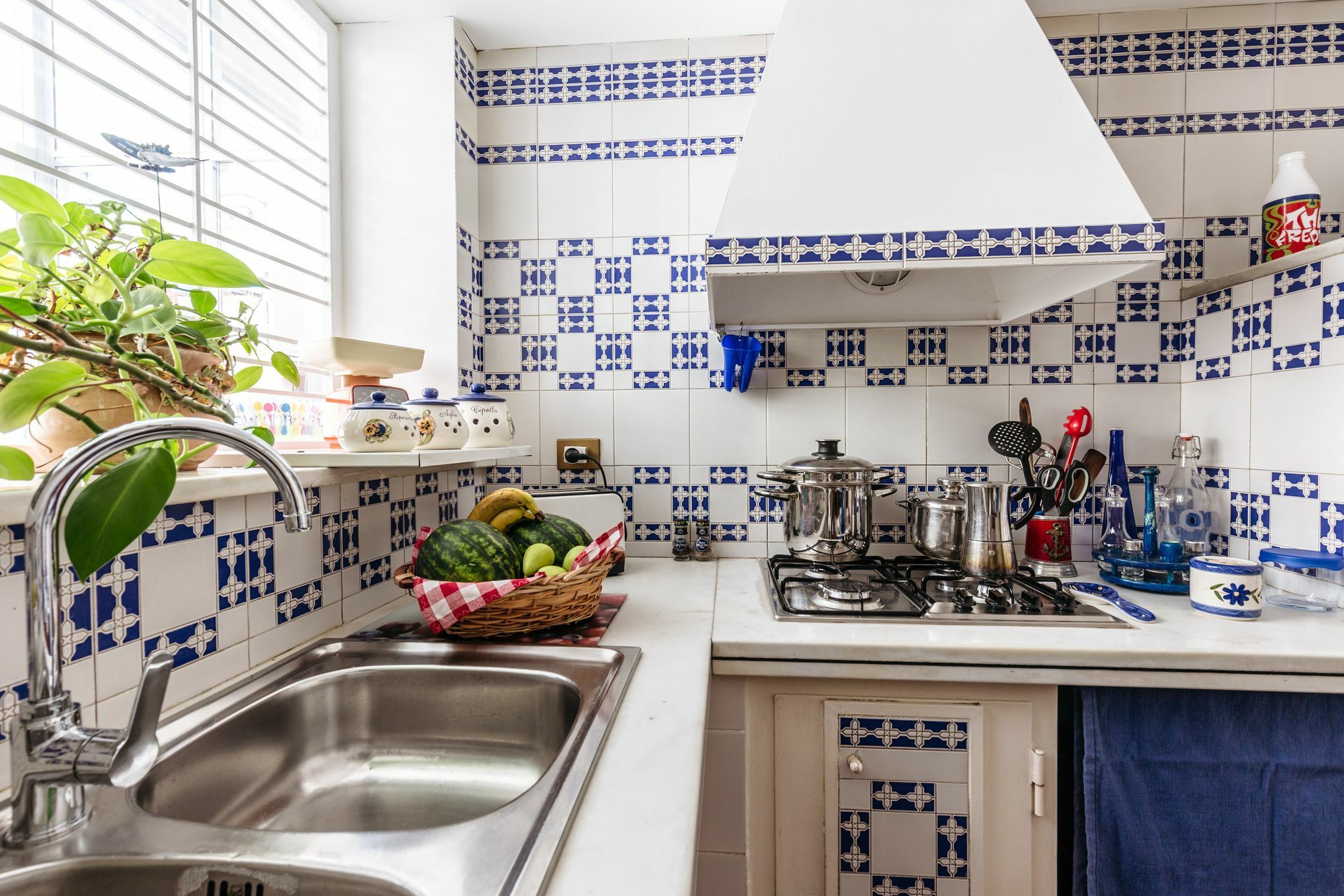 Apartment Casa Sole Luna Con Giardino By Wonderful Italy