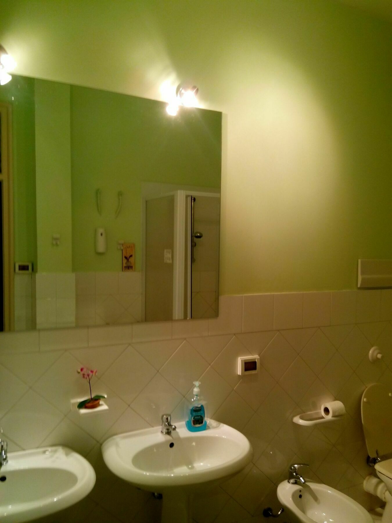 A To Casa Bed & Breakfast