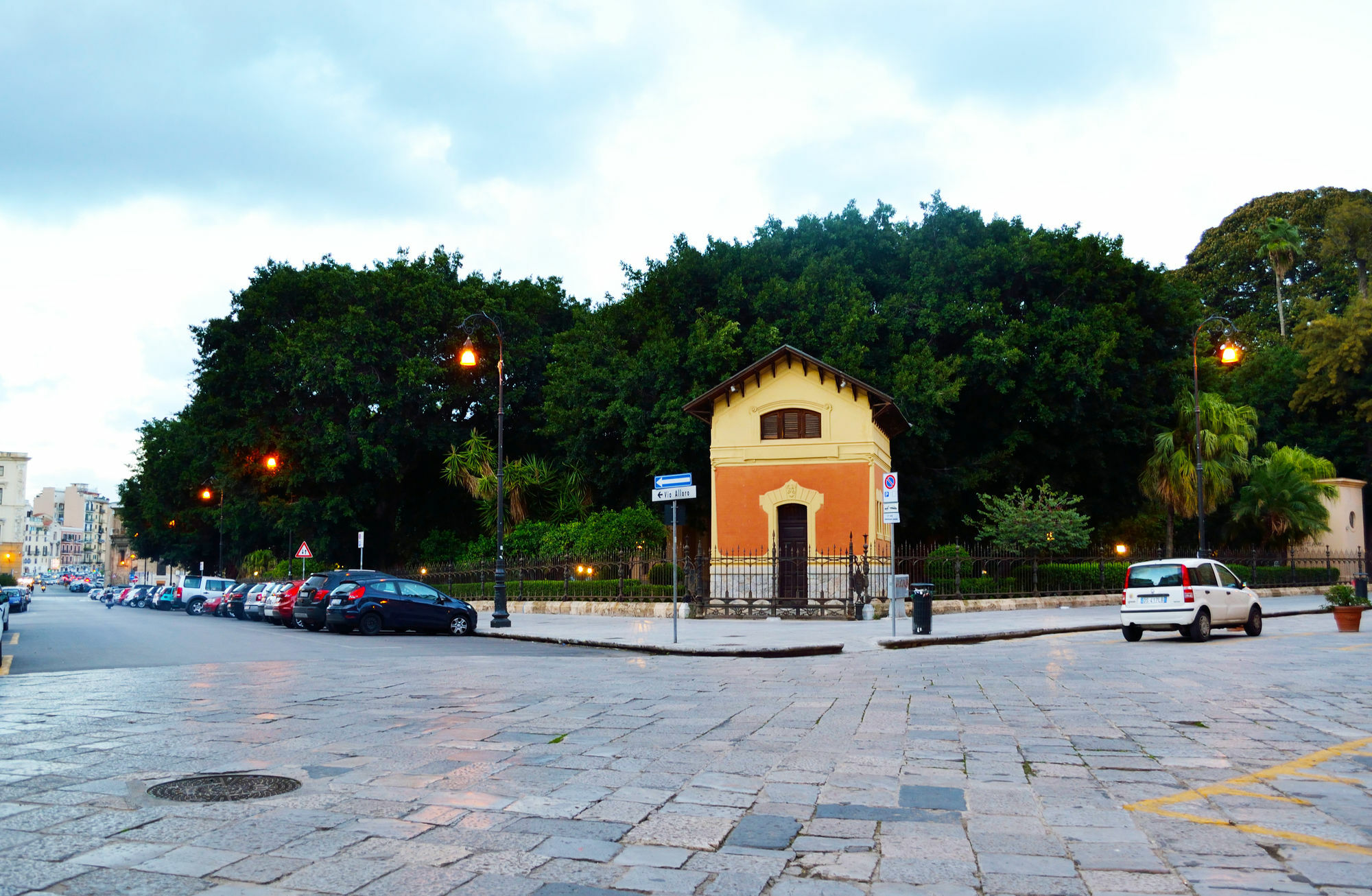 Piazza Marina Palermo