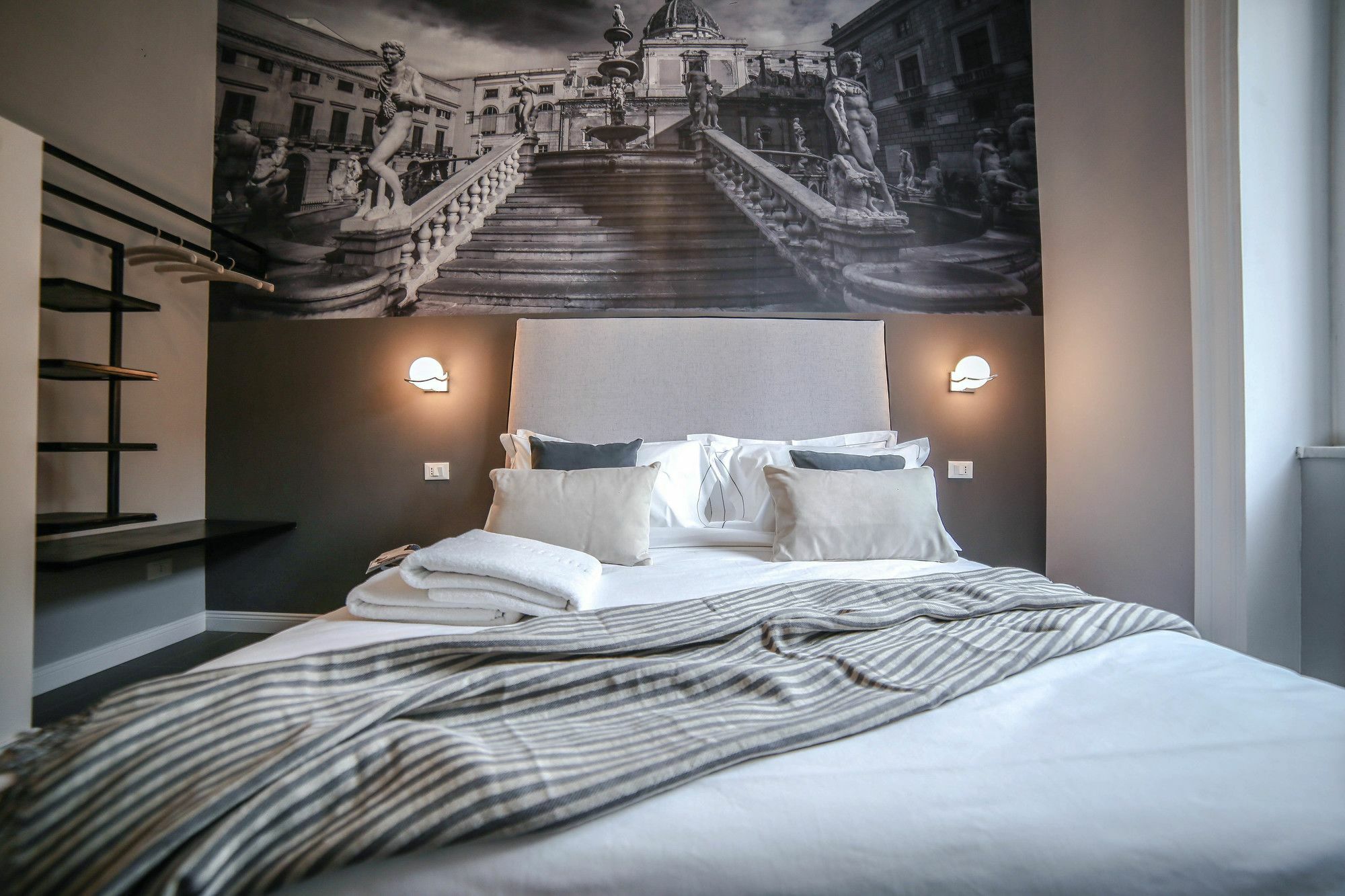 Family Affair Luxury Rooms&suites 2*