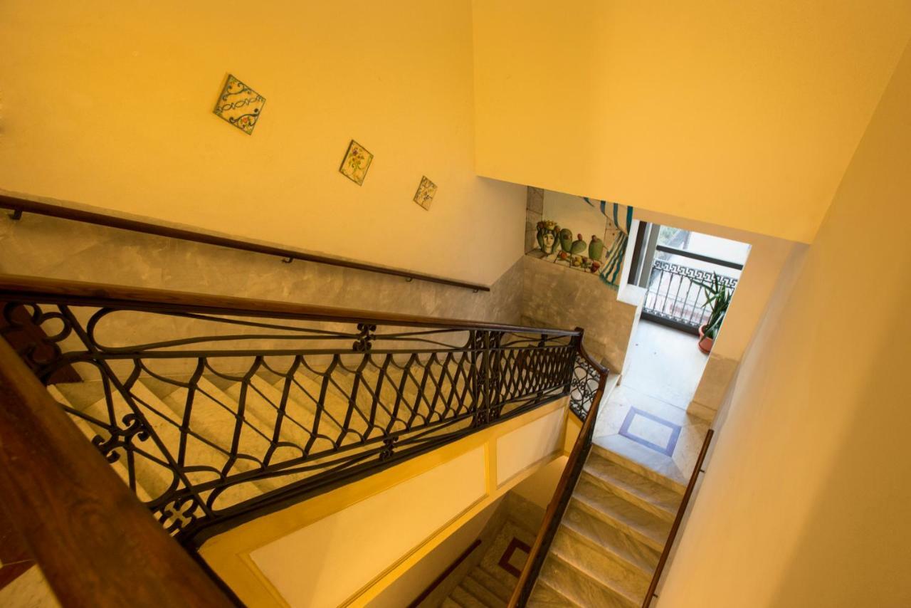 Bed & Breakfast Trikeles 3*