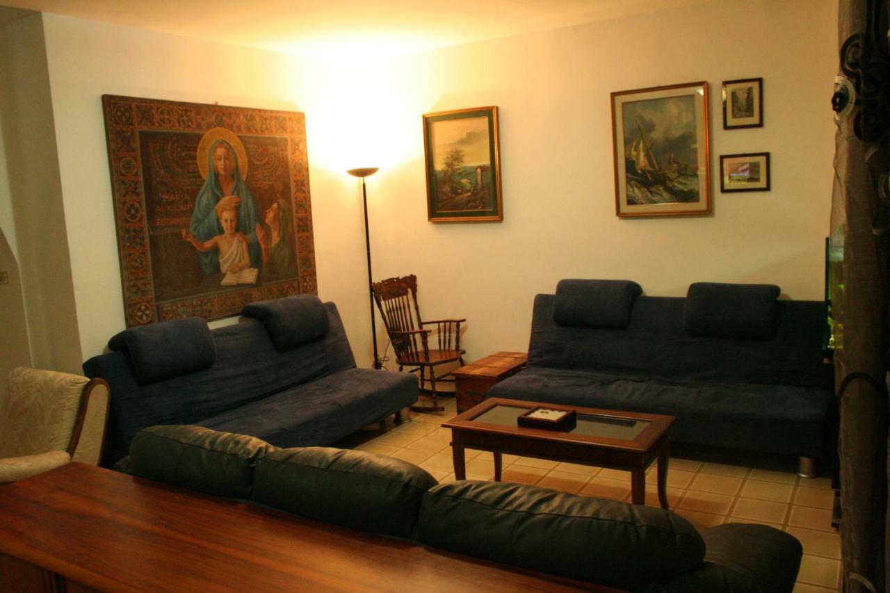 Bed & Breakfast Golden Valley 2*