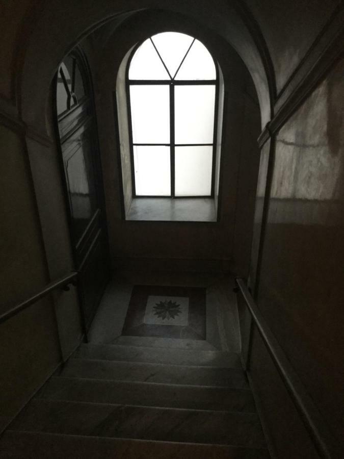 Maqueda Suiterooms