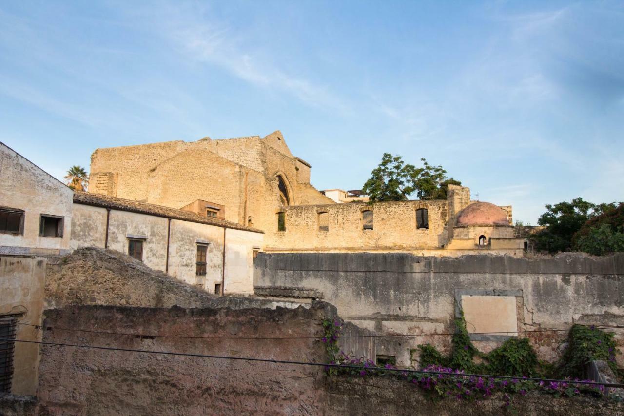 Lo Spasimo Dentro Casa * Palermo