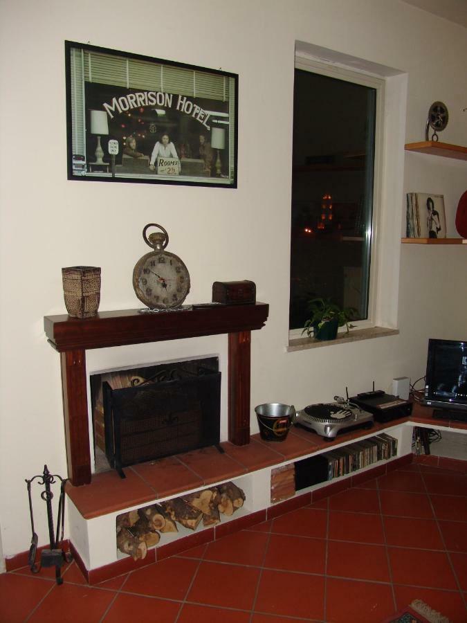 Camera-attico Luminoso Con Terrazza Hospedagem domiciliar