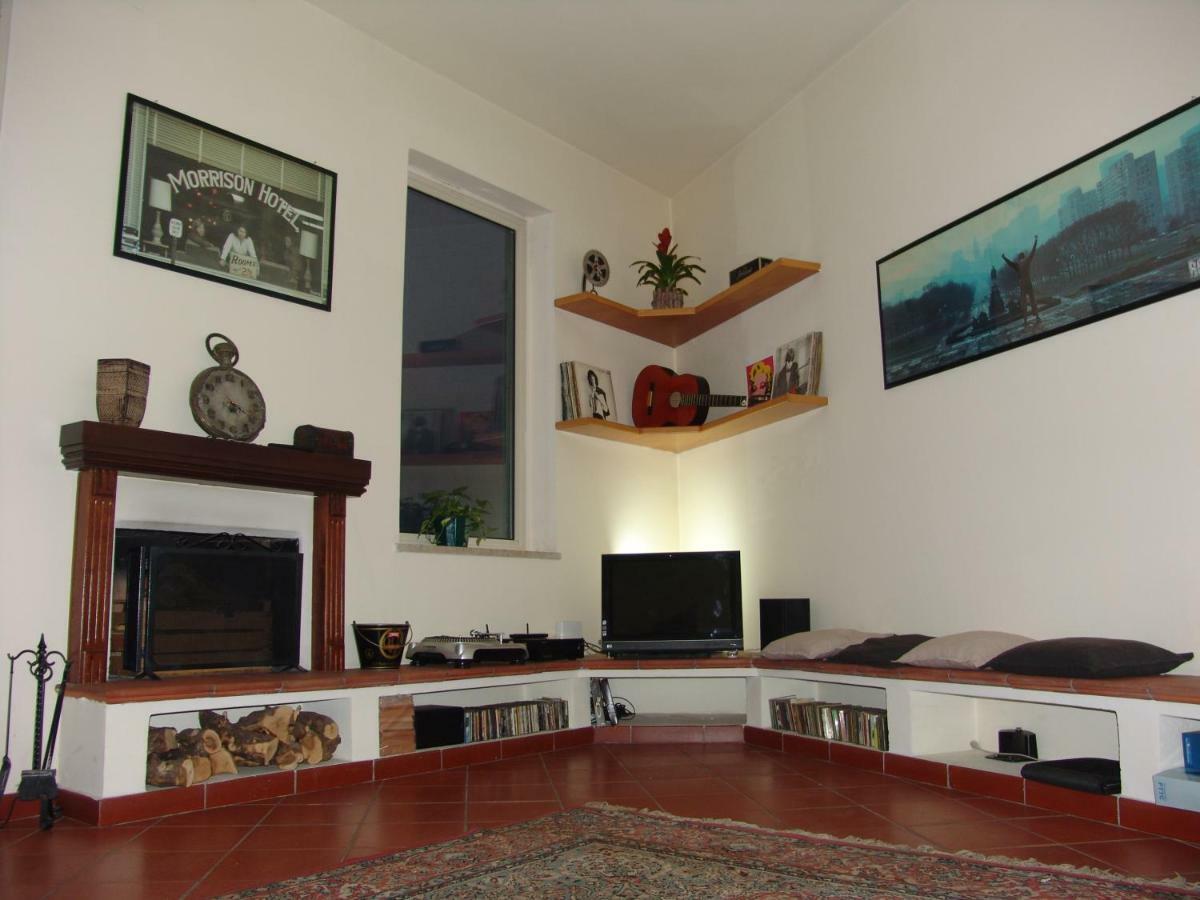 Camera-attico Luminoso Con Terrazza Homestay Palermo