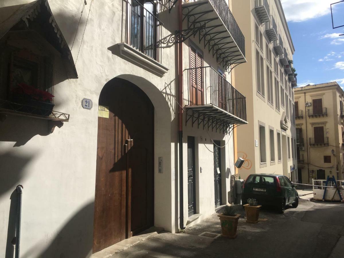 Discesa Delle Capre Confort Apartment Palermo