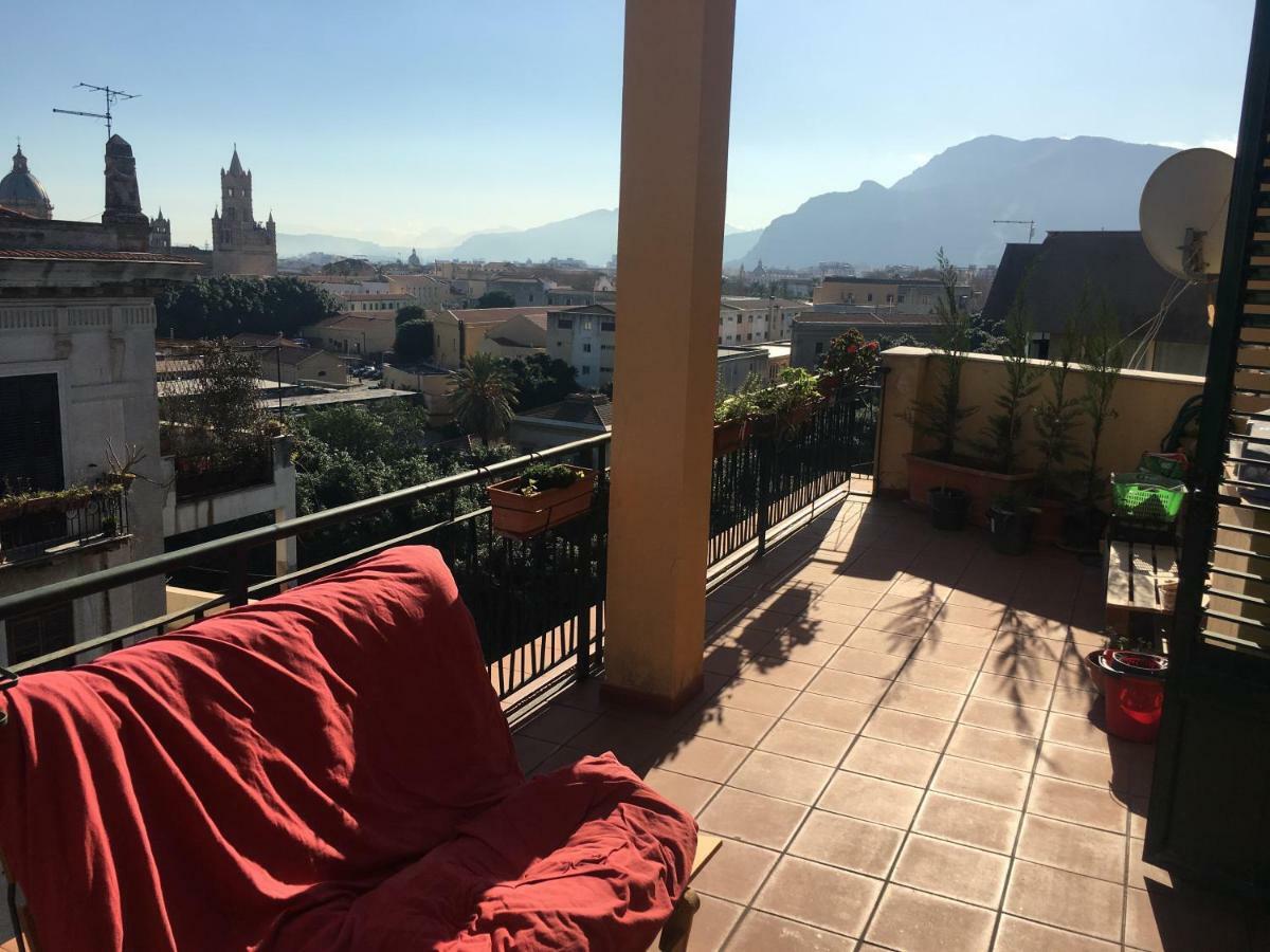 Homestay Camera-attico Luminoso Con Terrazza