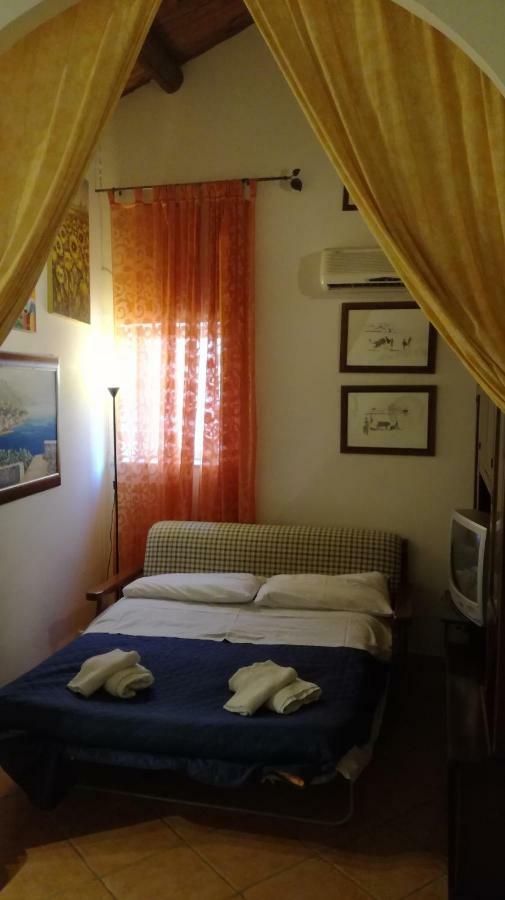 Kalat Vucciuria In Via Materassai Ferienhaus Palermo