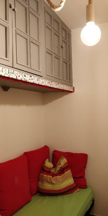 N21 Apartment