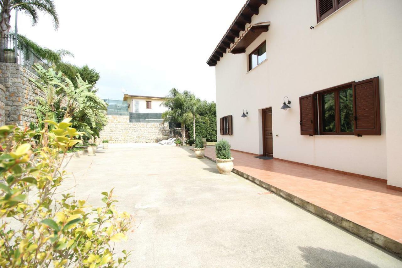 Privata - Private Villa Palermo