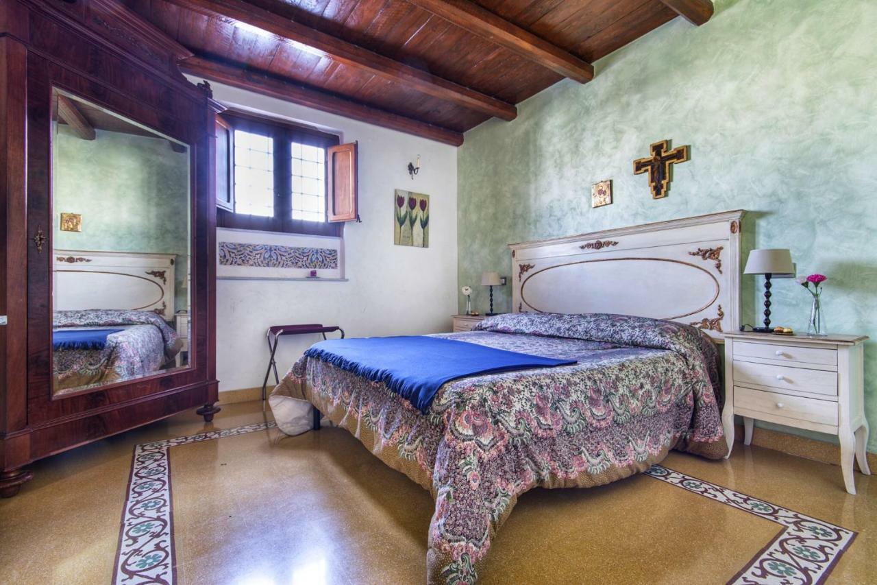 Bed & Breakfast Cathedral City Center *