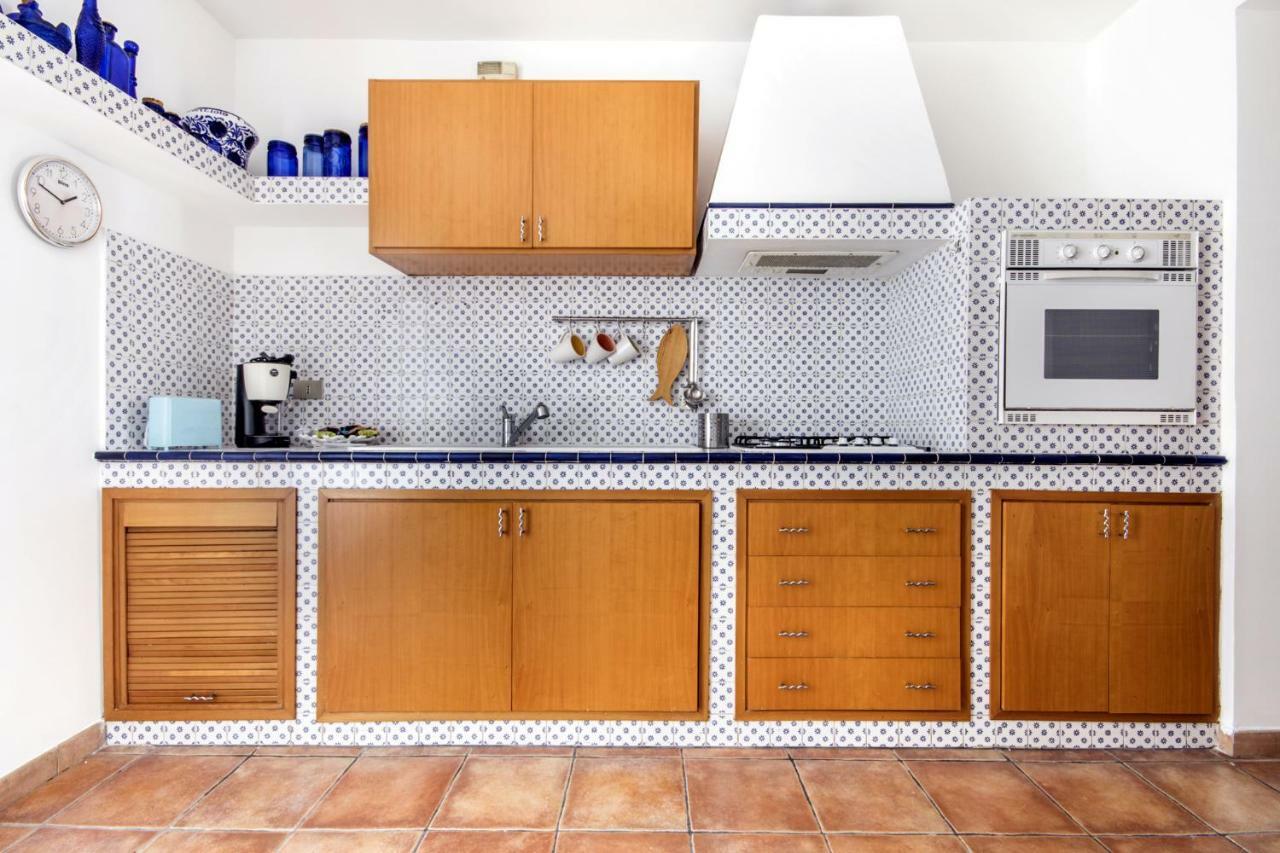 Area 52 Storia Ed Eleganza Vicino Ai Teatri Apartment Palermo