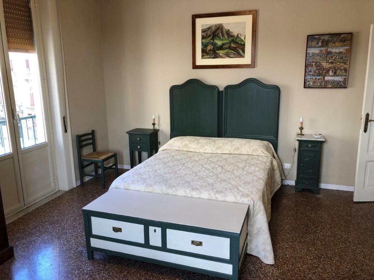 Al Teatro Biondo Gasthof Palermo