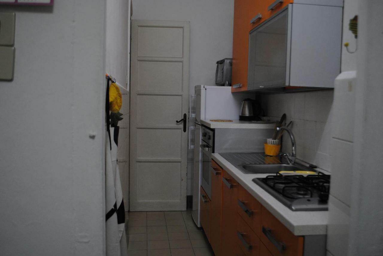 Trivani Perez Apartment *