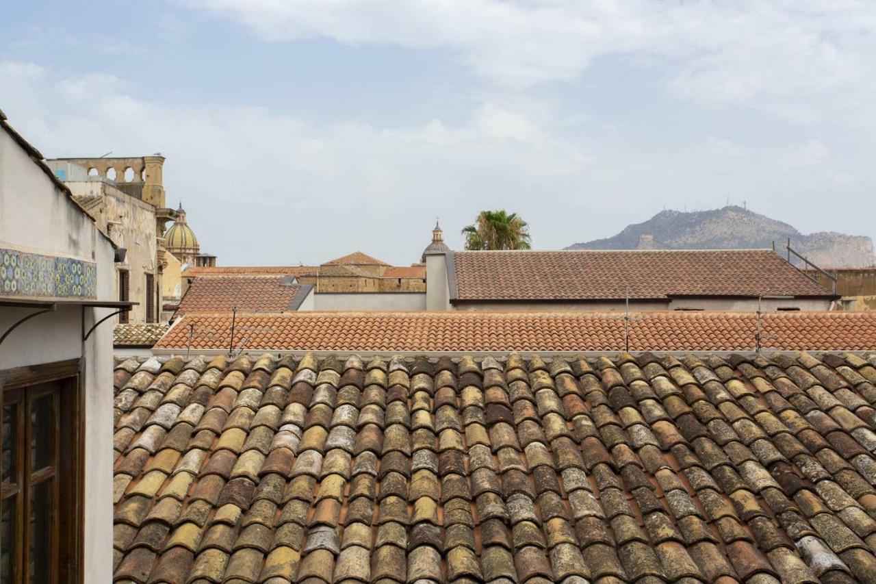 Anna's In Historical Center Apartamento