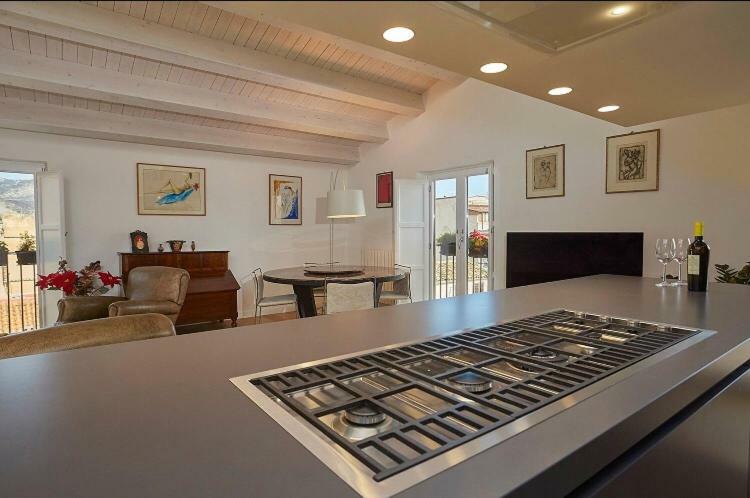 La Martorana, Luxury With Terrace Apartment